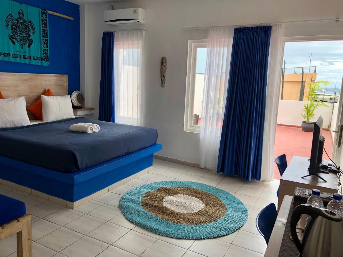 Blue Ocean Hotel Labuan Bajo Buitenkant foto
