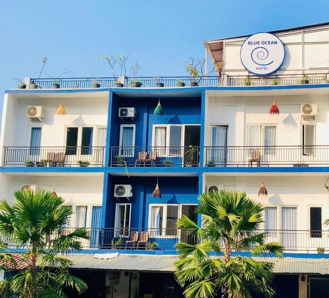 Blue Ocean Hotel Labuan Bajo Buitenkant foto